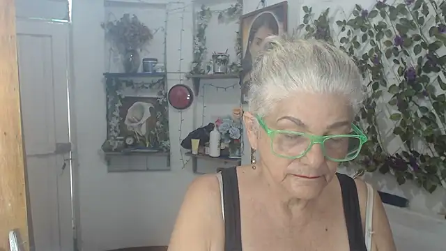 FunnyGrandma online show from 29, 7, 2026