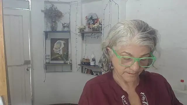 FunnyGrandma online show from 31, 7, 2026