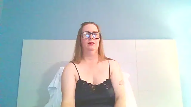 Snapshot of SweetandNaughty1 chatting on 12, 12, 2024 SweetandNaughty1 online show from 12, 12, 2024