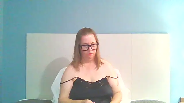 Snapshot of SweetandNaughty1 chatting on 13, 12, 2024 SweetandNaughty1 online show from 13, 12, 2024