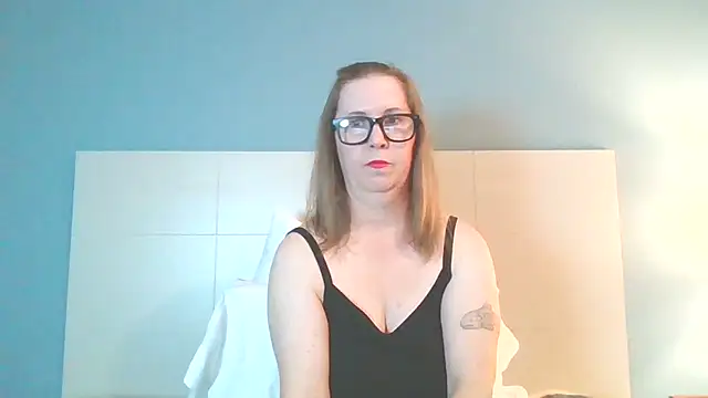 Snapshot of SweetandNaughty1 chatting on 10, 1, 2025 SweetandNaughty1 online show from 10, 1, 2025