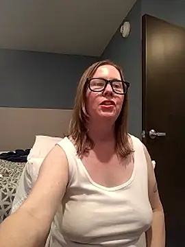 Snapshot of SweetandNaughty1 chatting on 21, 10, 2025 SweetandNaughty1 online show from 21, 10, 2025