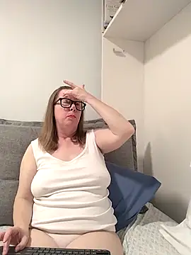 SweetandNaughty1 online show from 3, 12, 2025