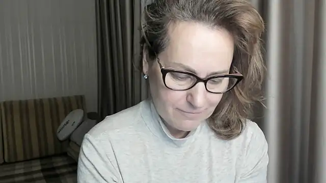 lauraoven online show from 18, 1, 2025