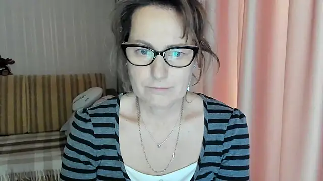 lauraoven online show from 20, 2, 2025