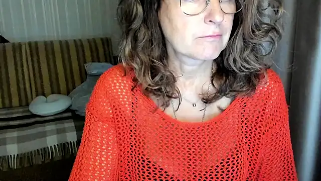 lauraoven online show from 5, 10, 2025