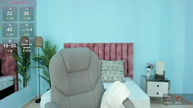 Snapshot of tati_saldarriaga chatting on 3, 12, 2025 tati saldarriaga online show from 3, 12, 2025