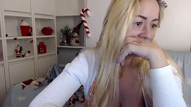 Snapshot of spell_of_love chatting on 16, 1, 2026 spell of love online show from 16, 1, 2026