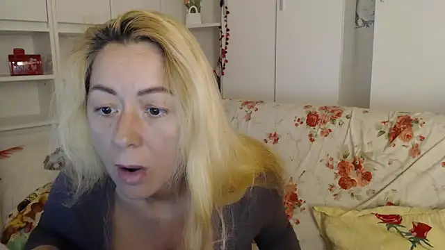 Snapshot of spell_of_love chatting on 30, 3, 2026 spell of love online show from 30, 3, 2026