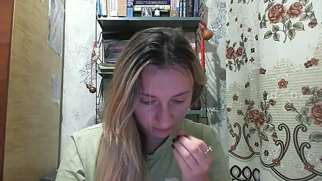 SusanCurt online show from 9, 9, 2025