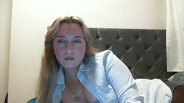 SusanCurt online show from 27, 10, 2025