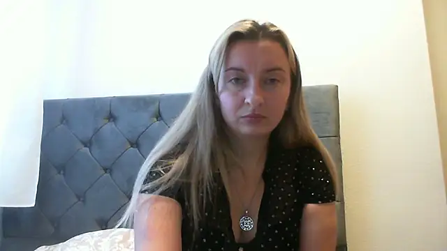 SusanCurt online show from 17, 12, 2025