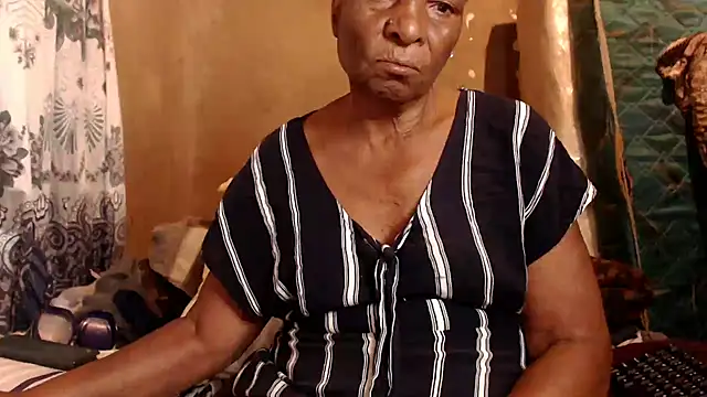 NaughtyGranny online show from 15, 2, 2026