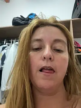 moniquerainx online show from 21, 2, 2025