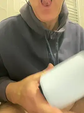 ANONIMO7735 online show from 12, 1, 2026