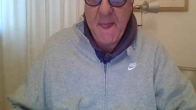 Snapshot of ANONIMO7735 chatting on 1, 4, 2026 ANONIMO7735 online show from 1, 4, 2026