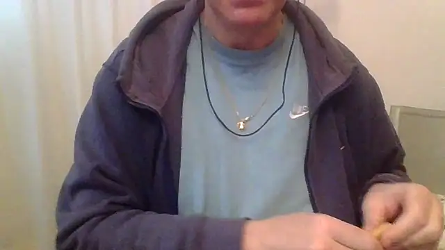 Snapshot of ANONIMO7735 chatting on 3, 4, 2026 ANONIMO7735 online show from 3, 4, 2026