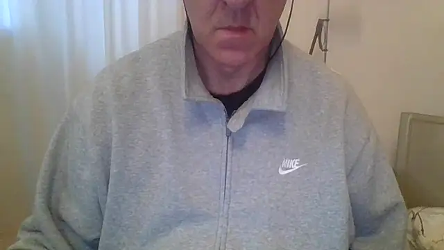 Snapshot of ANONIMO7735 chatting on 9, 4, 2026 ANONIMO7735 online show from 9, 4, 2026