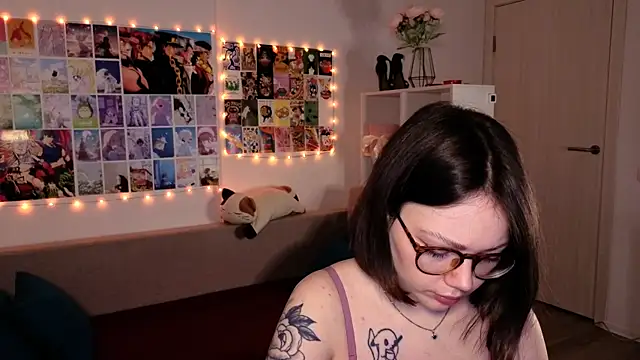 MilenaSaint online show from 5, 2, 2025