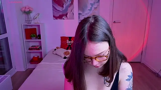 MilenaSaint online show from 20, 10, 2025