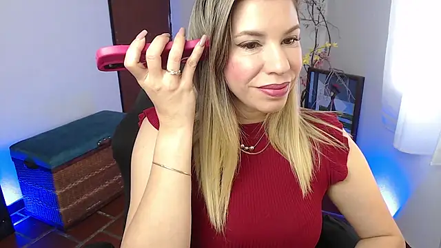 ms sofia x online show from 5, 3, 2025