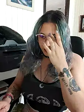 Snapshot of ElfGrey chatting on 13, 2, 2025 ElfGrey online show from 13, 2, 2025