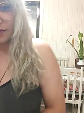 Snapshot of ElfGrey chatting on 14, 3, 2025 ElfGrey online show from 14, 3, 2025