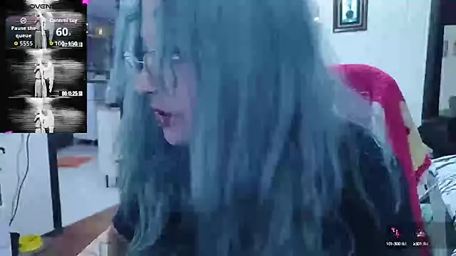 Snapshot of ElfGrey chatting on 11, 9, 2025 ElfGrey online show from 11, 9, 2025