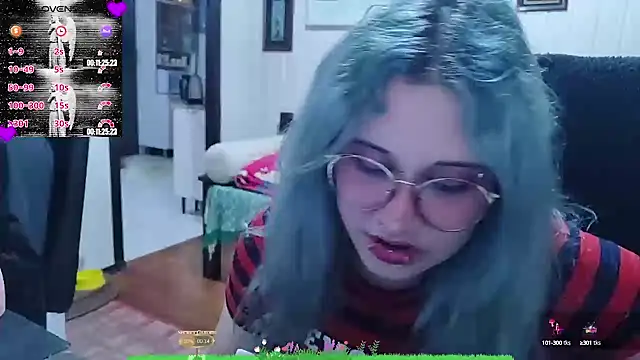 Snapshot of ElfGrey chatting on 27, 9, 2025 ElfGrey online show from 27, 9, 2025