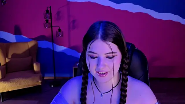 NicoleFoxery online show from 20, 9, 2025