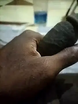 Snapshot of naxus@xh chatting on 12, 10, 2025 naxusxh online show from 12, 10, 2025