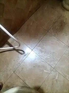 Snapshot of naxus@xh chatting on 13, 10, 2025 naxusxh online show from 13, 10, 2025