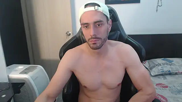 samuelgarcia  online show from 18, 3, 2025