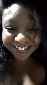 Snapshot of 6lue6a6y69 chatting on 25, 12, 2024 6lue6a6y69 online show from 25, 12, 2024