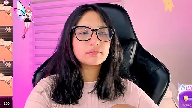 Snapshot of Luniverse chatting on 6, 2, 2025 Luniverse online show from 6, 2, 2025