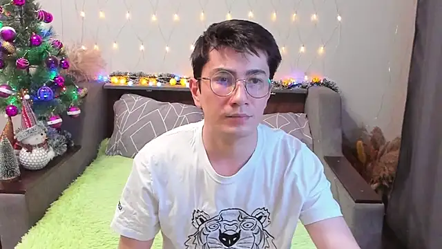 Yumi steve online show from 8, 12, 2024