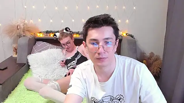 Yumi steve online show from 16, 3, 2025