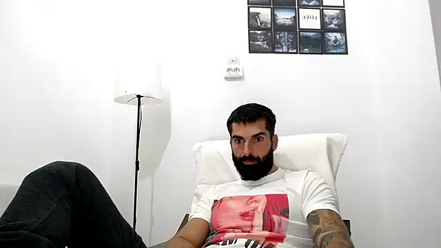 Verycutex online show from 2, 10, 2025