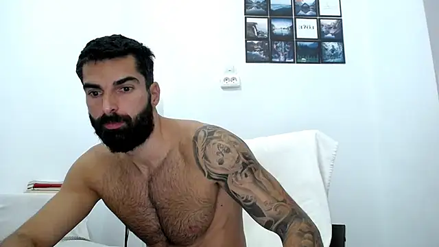 Verycutex online show from 4, 10, 2025