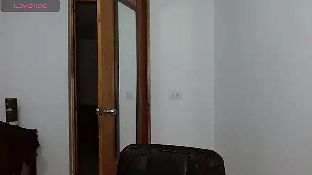 selena ferri online show from 3, 3, 2026