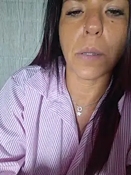 Snapshot of allyson22andy chatting on 15, 12, 2025 allyson22andy online show from 15, 12, 2025