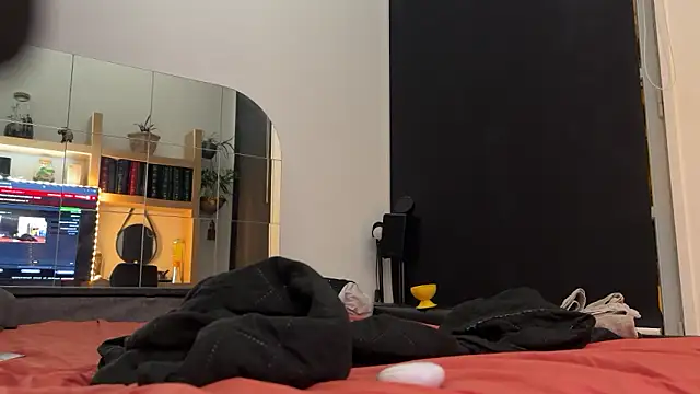 Snapshot of Sportparis4 chatting on 10, 3, 2025 Sportparis4 online show from 10, 3, 2025