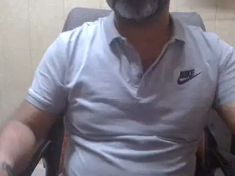 hairymaster95 online show from 23, 2, 2025