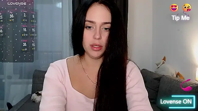 Megan Nilson online show from 8, 11, 2025