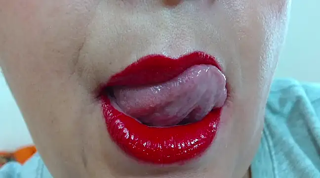 Kerly Doll online show from 14, 2, 2025