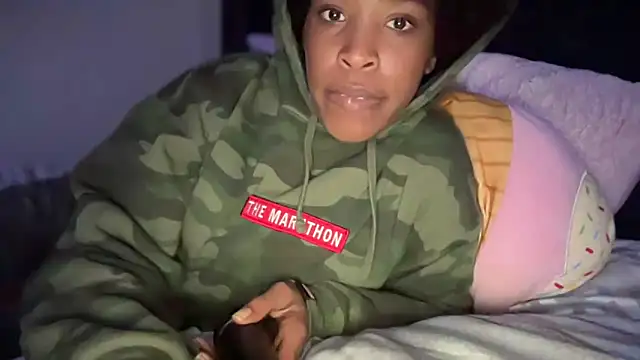 Cum2Charm online show from 5, 2, 2026