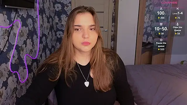 Snapshot of _momiji_ chatting on 12, 4, 2026 momiji online show from 12, 4, 2026