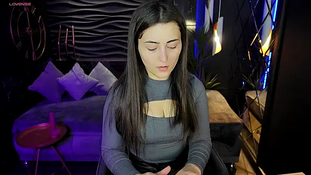 KylieMellow online show from 23, 2, 2025