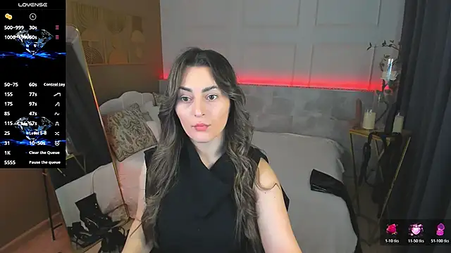 Snapshot of KylieMellow chatting on 15, 6, 2026 KylieMellow online show from 15, 6, 2026