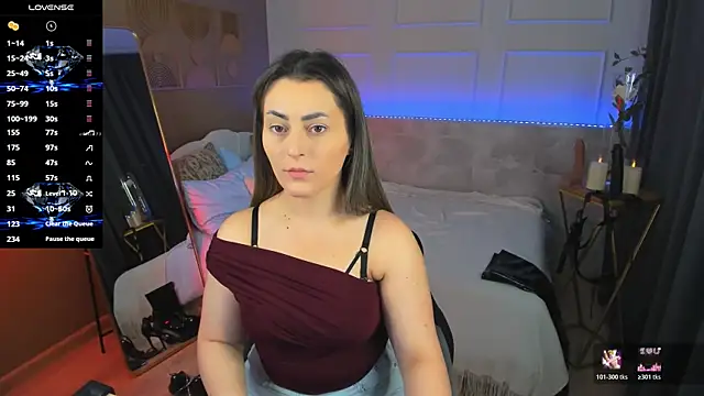 Snapshot of KylieMellow chatting on 5, 7, 2026 KylieMellow online show from 5, 7, 2026